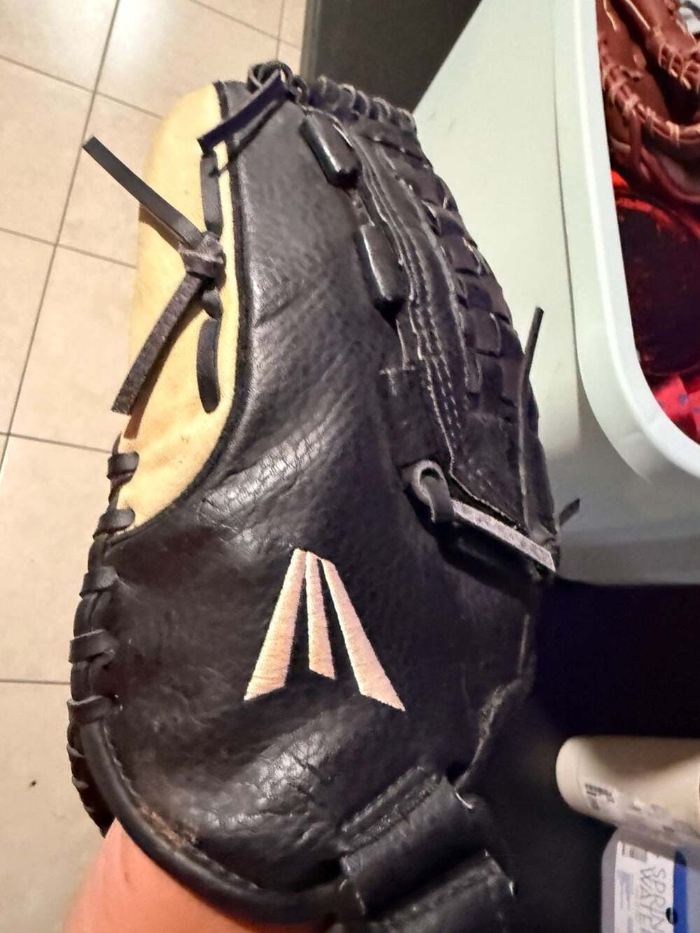 Easton BX1250B 12.5" Baseball Glove